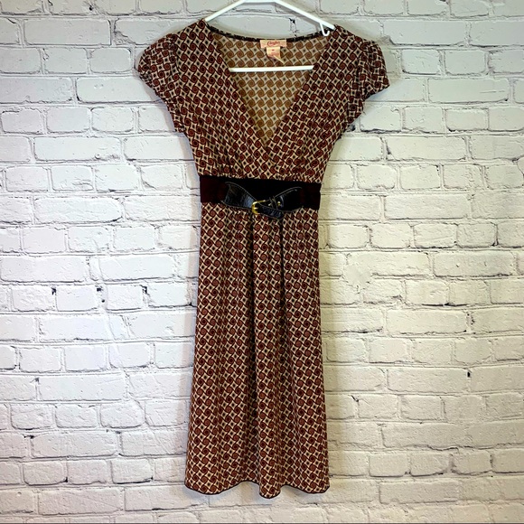 👻3/$15 Last Chance Sale! Candies Brown Vintage Patterned Dress Size Medium - Picture 1 of 5